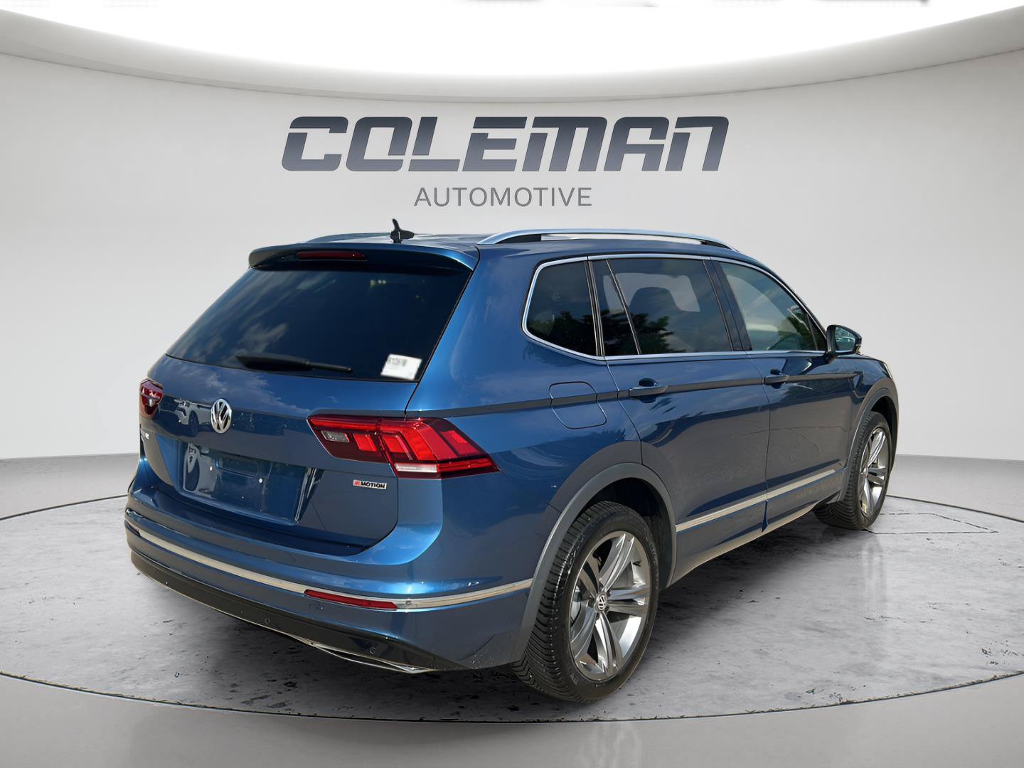 Used 2019 Volkswagen Tiguan S AWD/4WD image 3