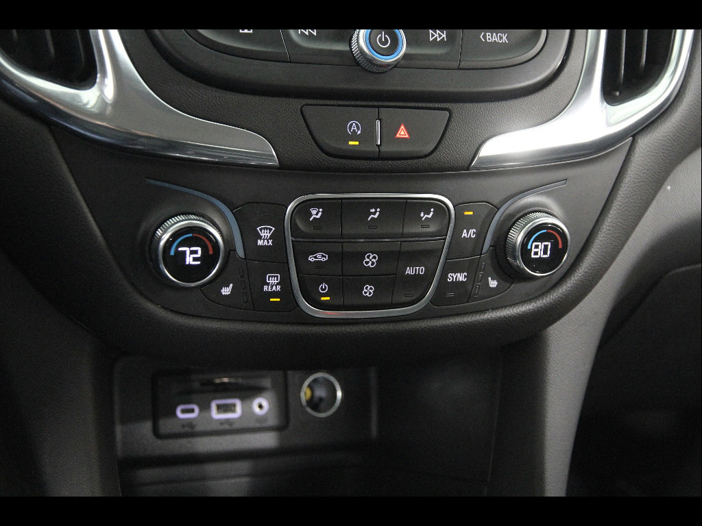 Certified 2024 Chevrolet Equinox LT FWD image 14