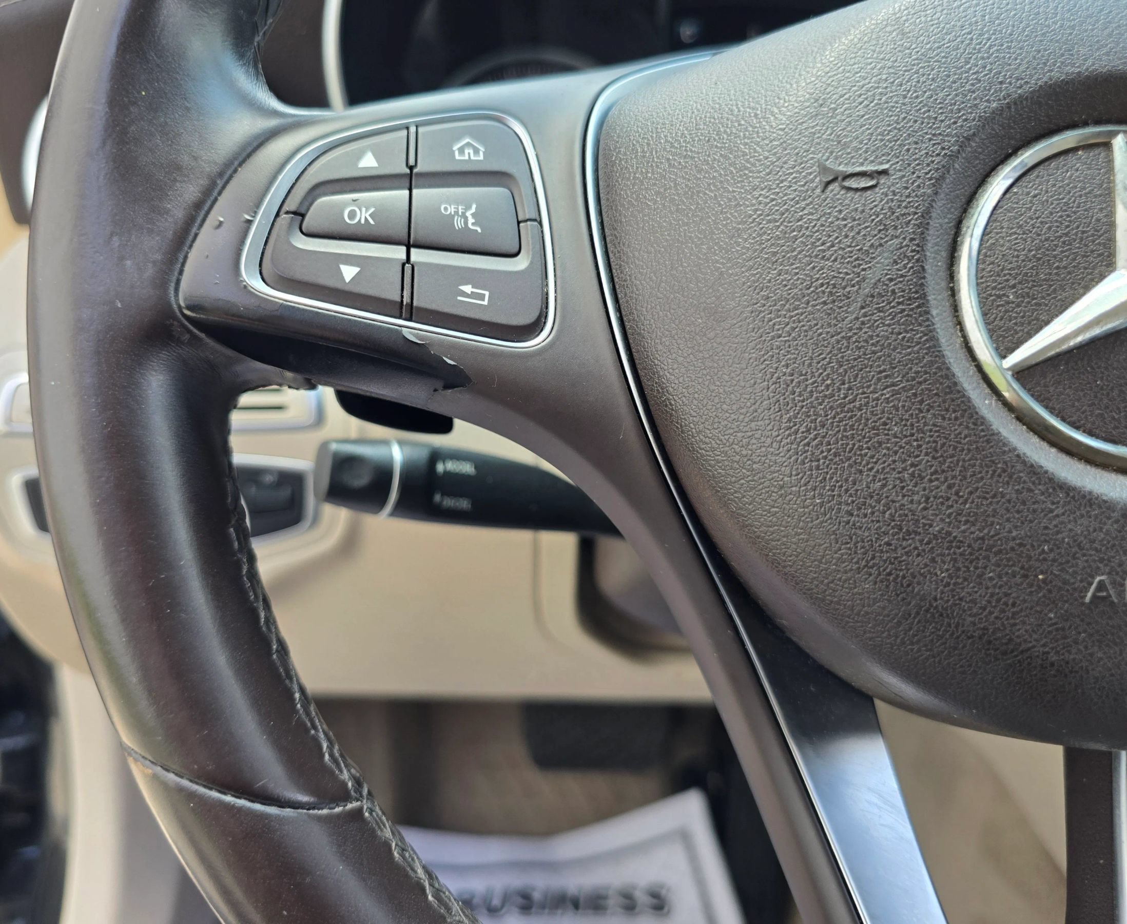 Used 2015 Mercedes-Benz C 300 Sedan image 32
