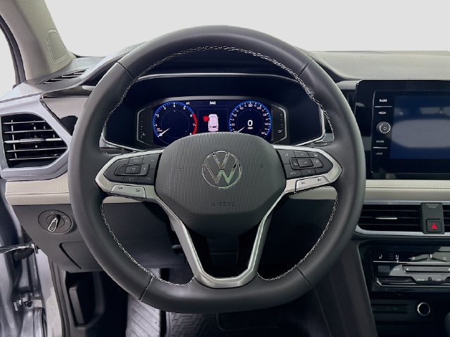 New 2026 Volkswagen Taos SEL AWD/4WD image 12