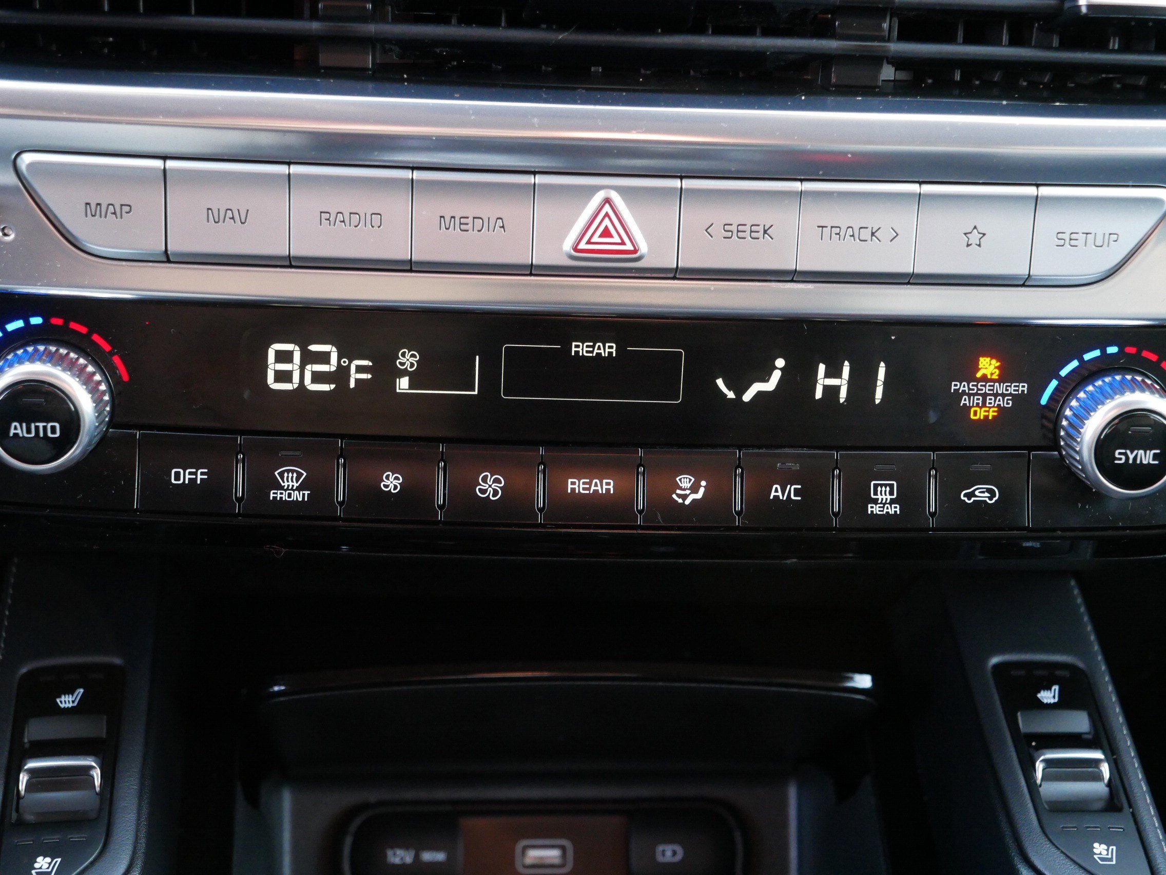 Certified 2022 Kia Telluride EX w/ EX Premium Package image 18