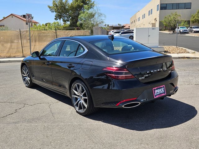 Used 2025 Genesis G70 2.5T image 8