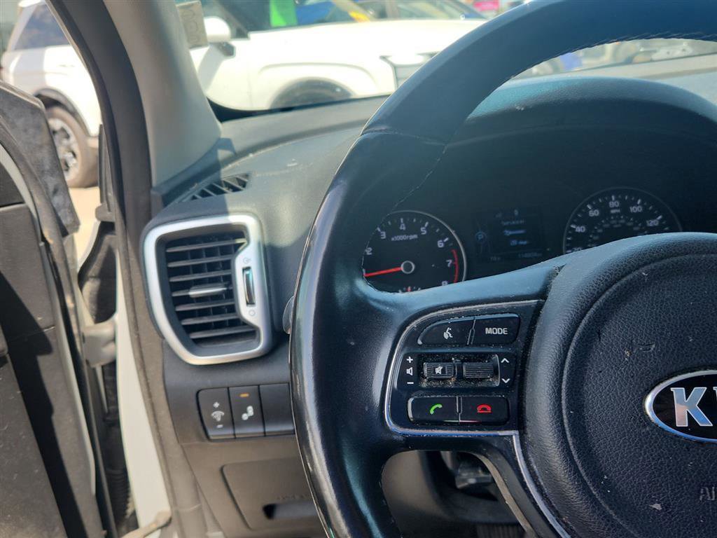 Used 2017 Kia Sportage EX w/ EX Premium Package image 15