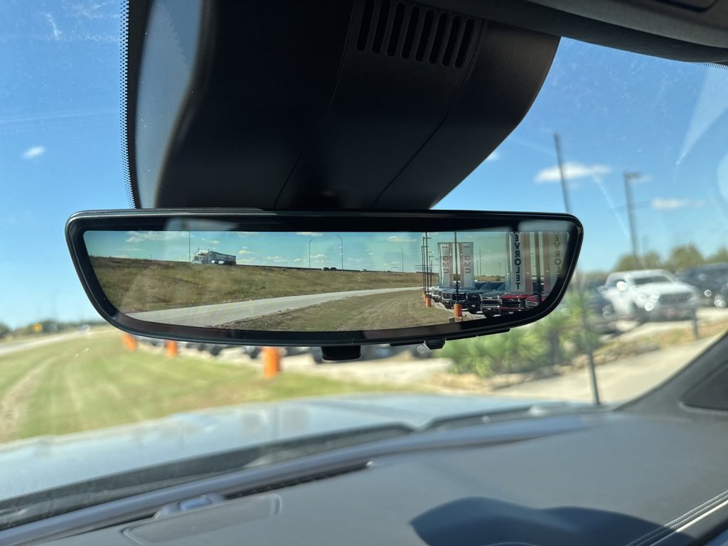 New 2026 GMC Sierra 2500 Denali Ultimate w/ Max Trailering Package image 17