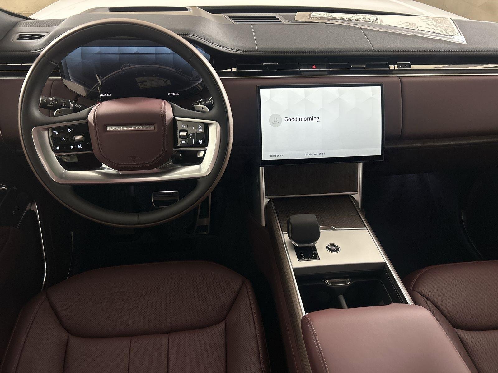 New 2025 Land Rover Range Rover SE image 10