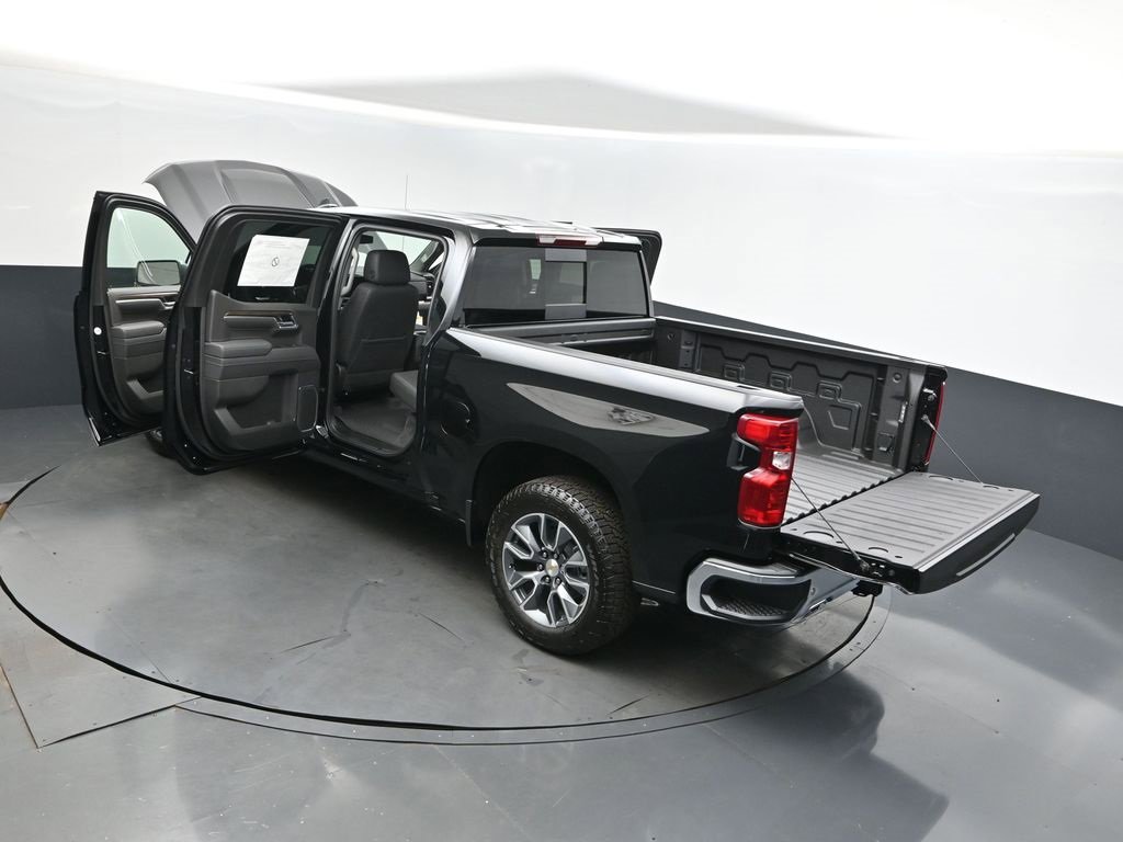New 2026 Chevrolet Silverado 1500 LT w/ Z71 Off-Road Package image 2
