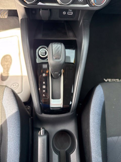 Used 2025 Nissan Versa SV FWD image 25
