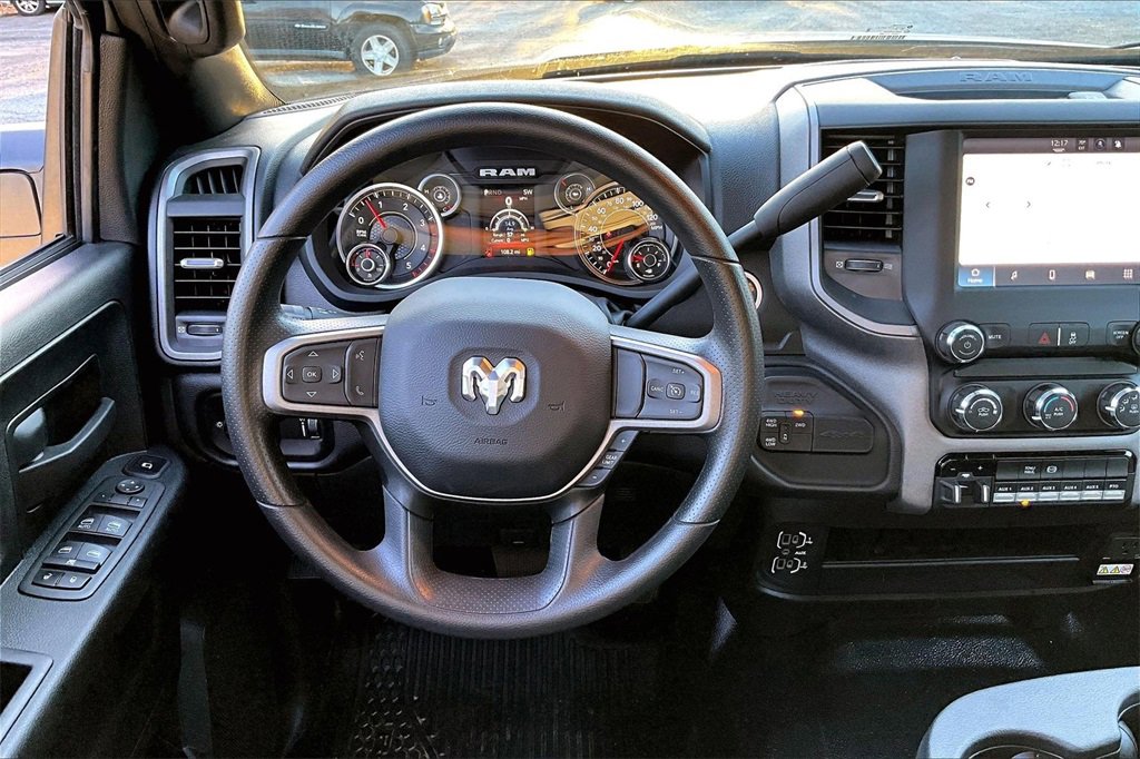 Used 2024 RAM 5500 Tradesman w/ Chrome Appearance Group image 9