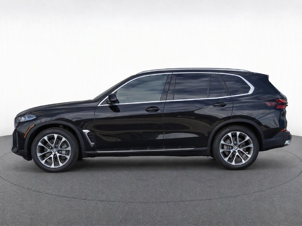 Used 2024 BMW X5 xDrive40i AWD/4WD image 8