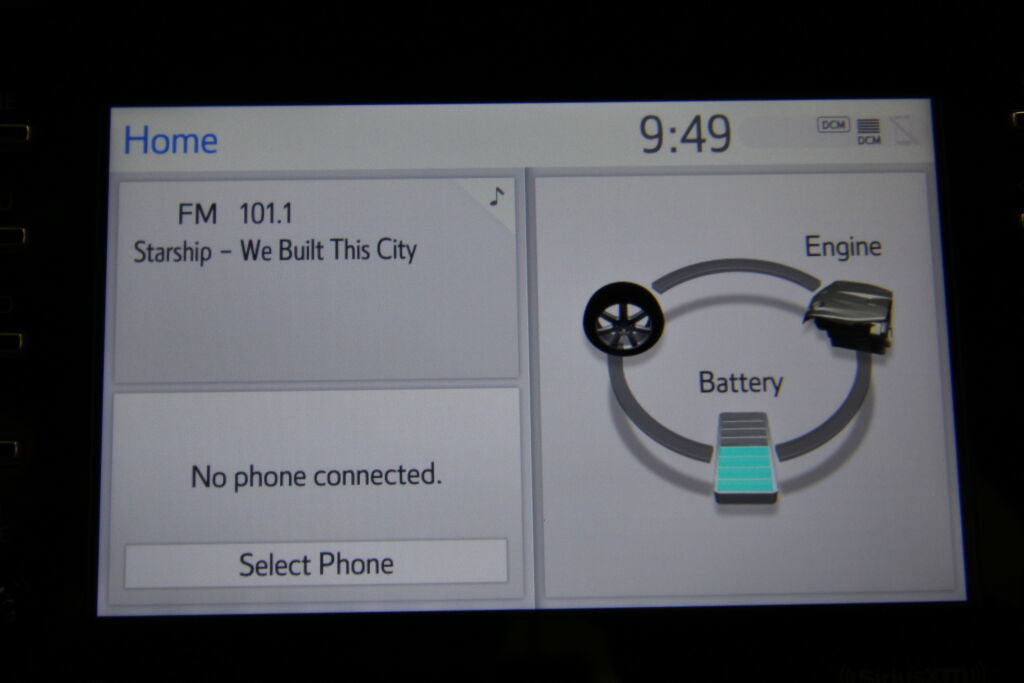 Used 2022 Toyota Camry LE FWD image 13