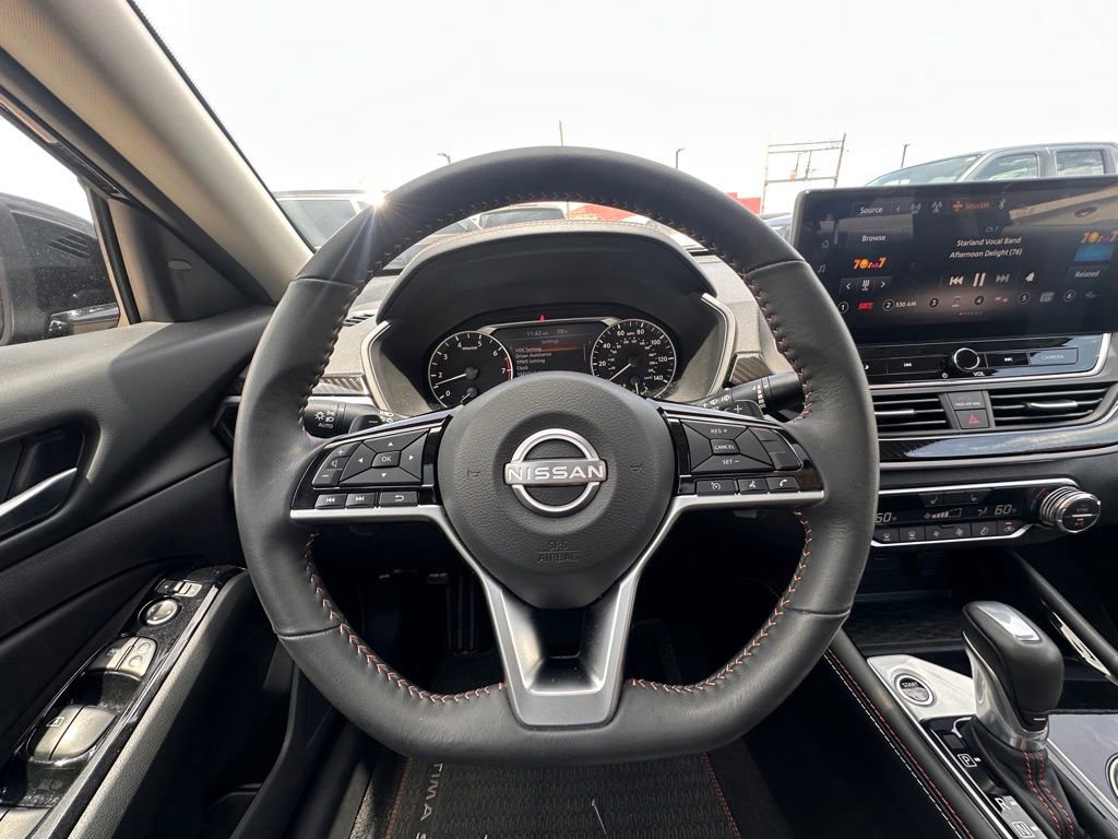 Certified 2025 Nissan Altima 2.5 SR w/ SR Premium Package FWD image 19