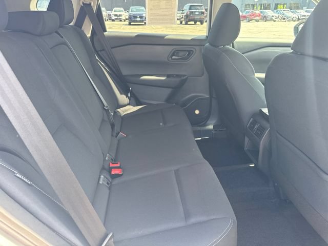 Used 2026 Nissan Rogue S AWD/4WD image 20