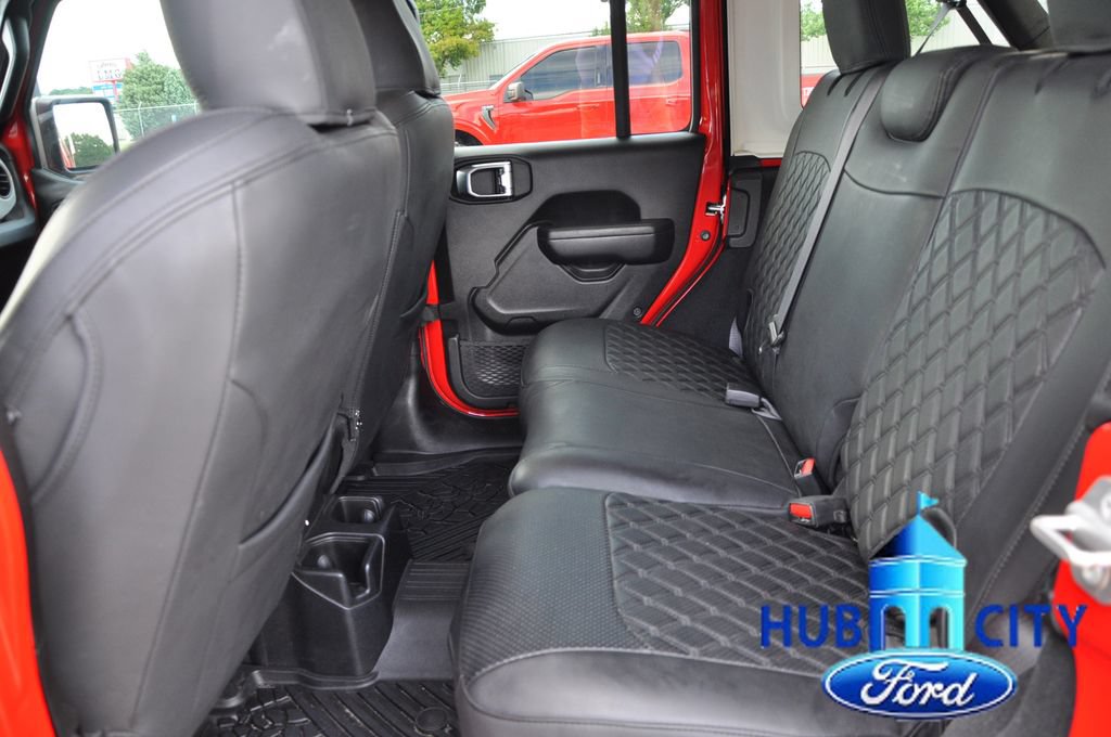 Used 2024 Jeep Wrangler Unlimited Sport AWD/4WD image 12