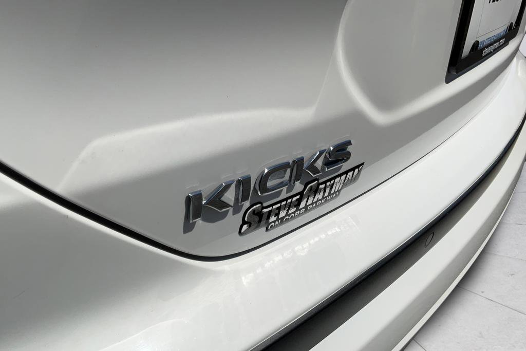 Used 2021 Nissan Kicks S FWD image 26
