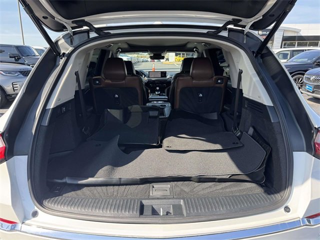 Used 2024 Acura MDX SH-AWD w/ Technology Package image 8