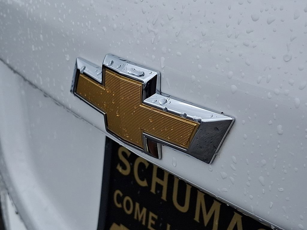 Certified 2023 Chevrolet Equinox LS w/ LPO, Floor Liner Package image 30