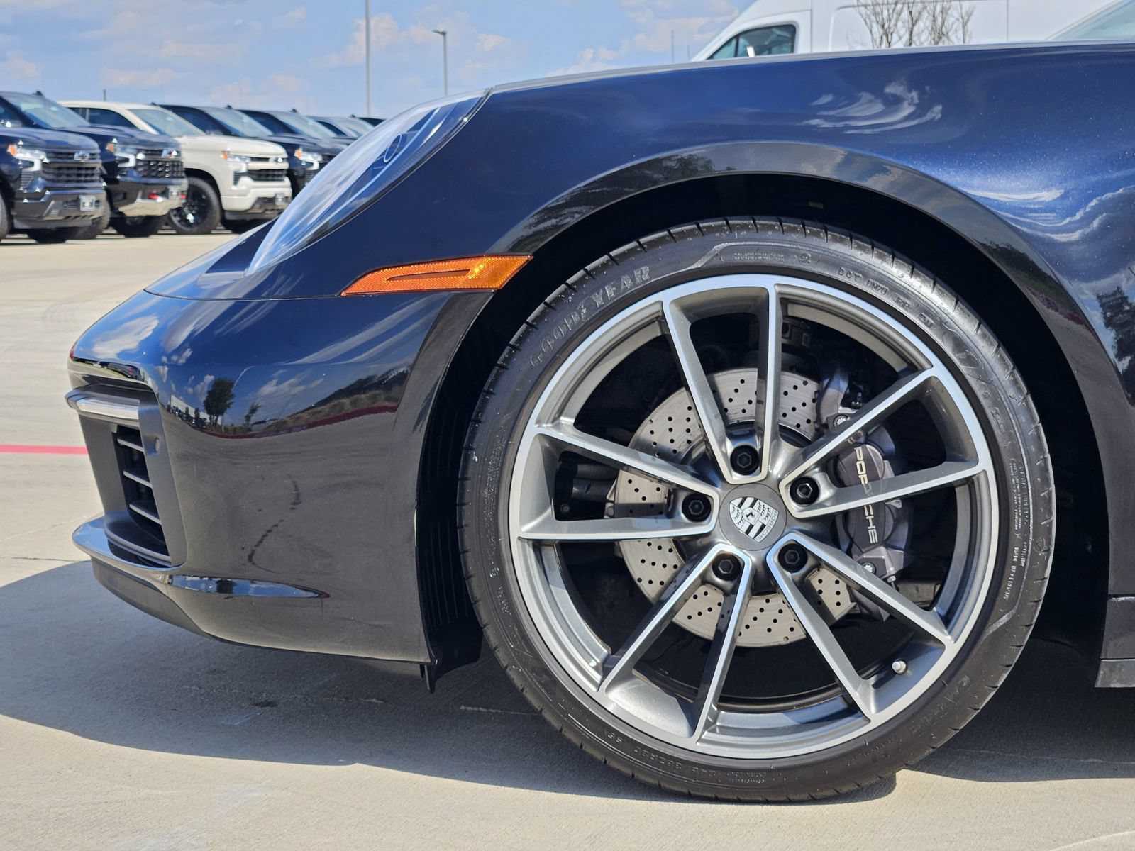 Used 2023 Porsche 911 Carrera T RWD image 11