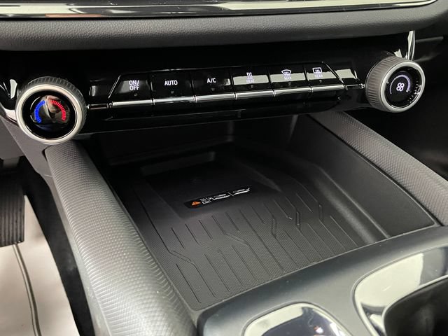 Certified 2026 Chevrolet Equinox EV RS FWD image 10