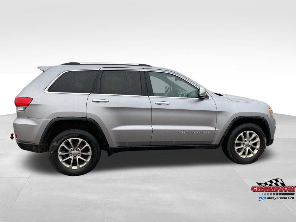 Used 2015 Jeep Grand Cherokee Limited w/ Trailer Tow Group IV image 8