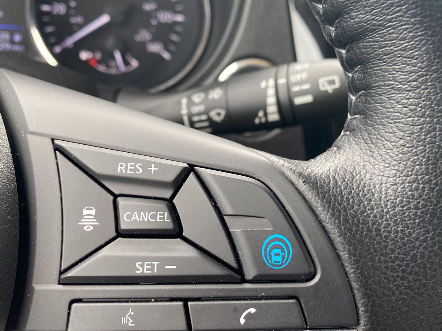 Certified 2022 Nissan Rogue Sport SL image 37