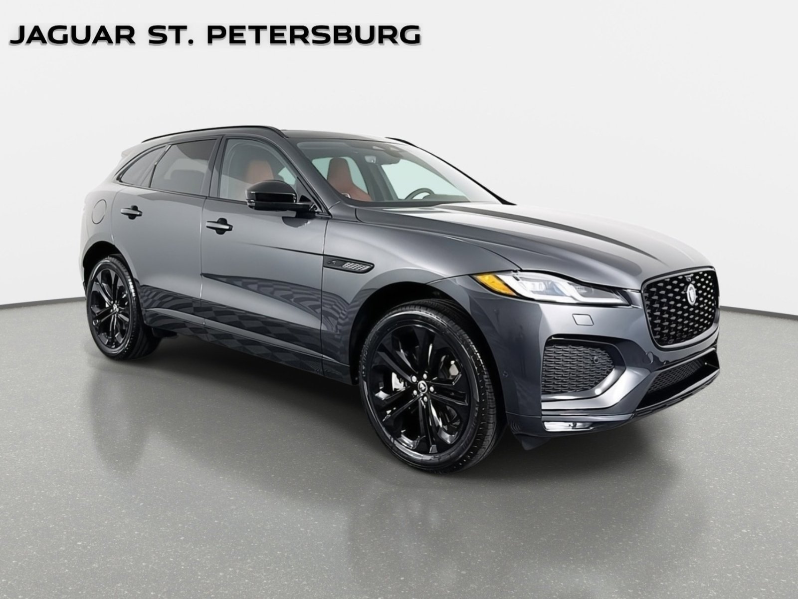 Used 2026 Jaguar F-PACE R-Dynamic S AWD/4WD image 3