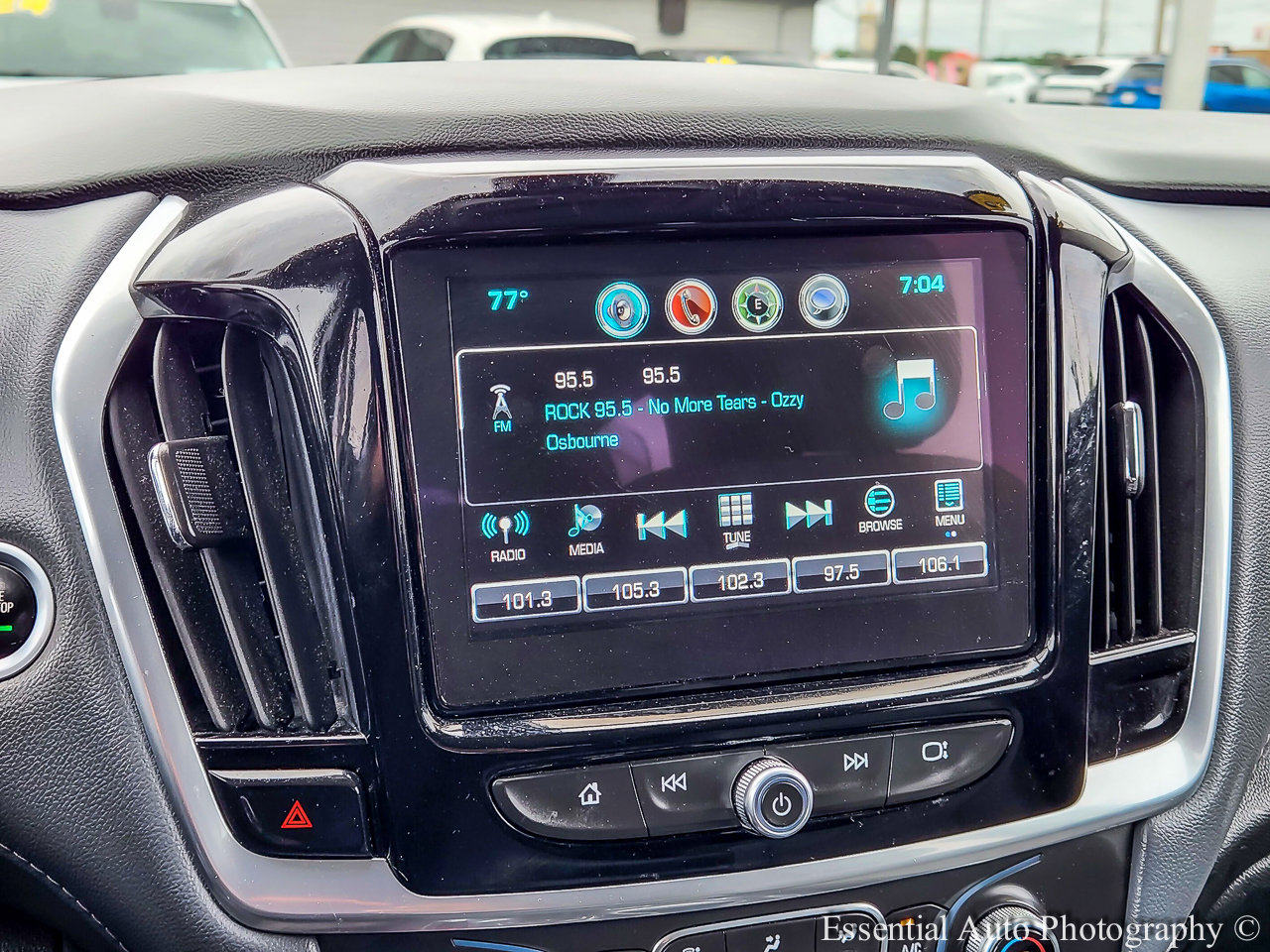 Used 2019 Chevrolet Traverse LT AWD/4WD image 20