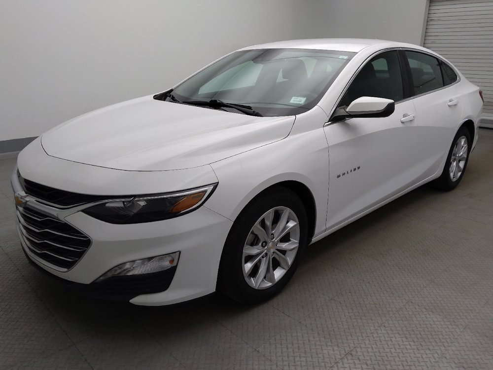 Used 2020 Chevrolet Malibu LT FWD image 2