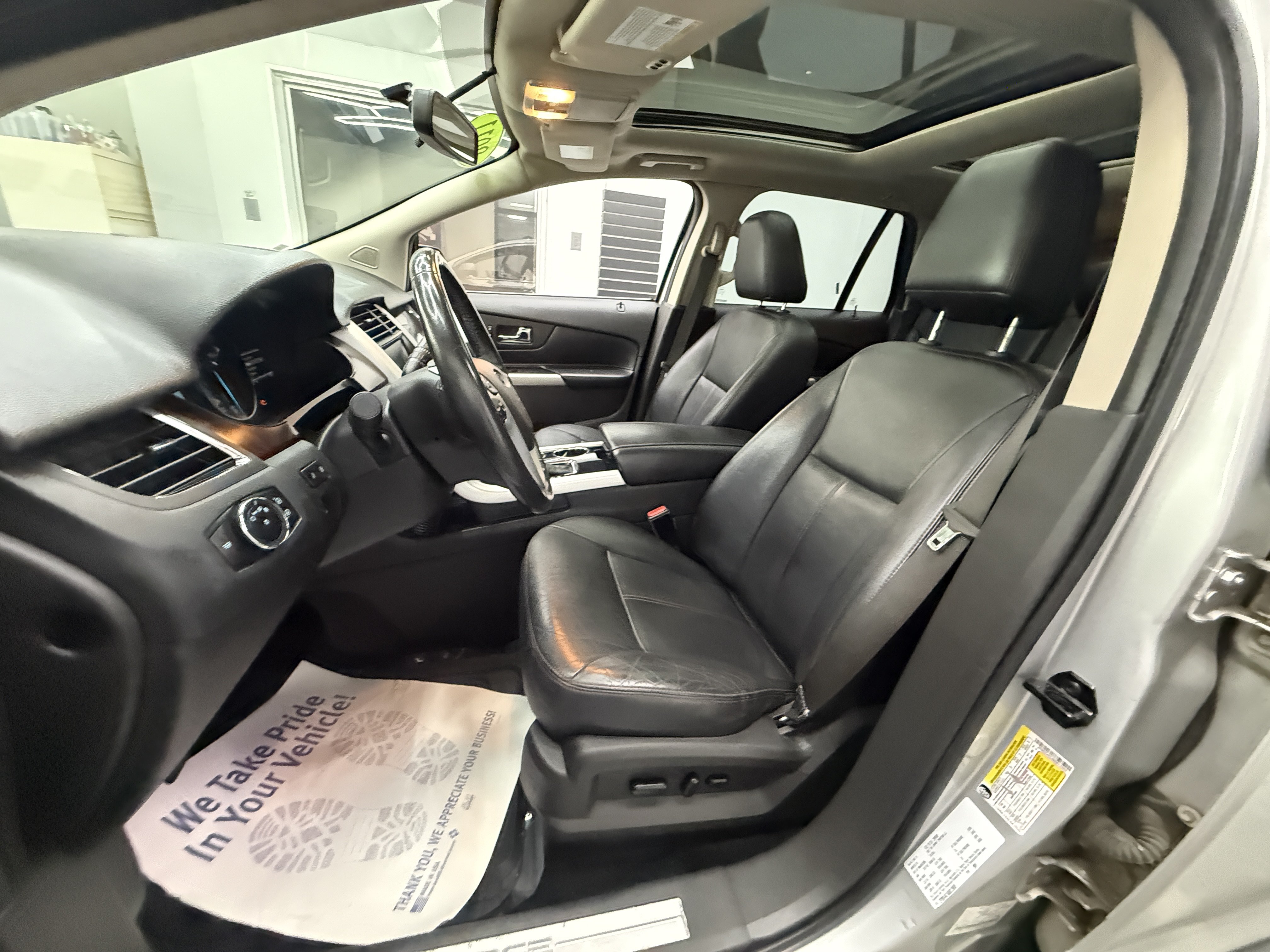 Used 2011 Ford Edge Limited w/ Canadian Touring Pkg AWD/4WD image 10