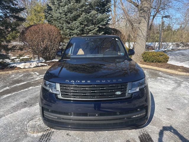 Used 2023 Land Rover Range Rover SE image 15