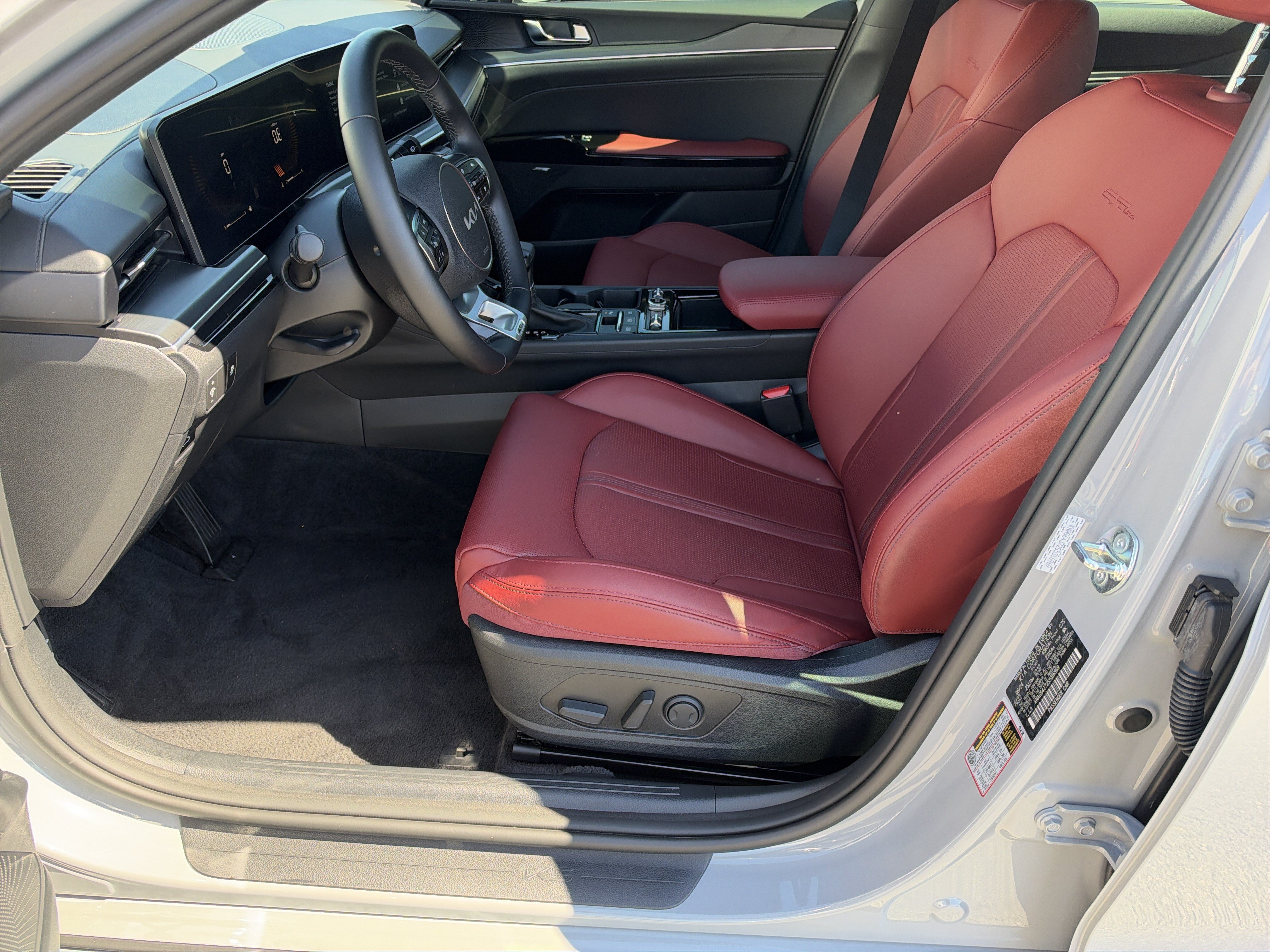 Used 2025 Kia K5 GT-Line w/ GT-Line Premium Package FWD image 11