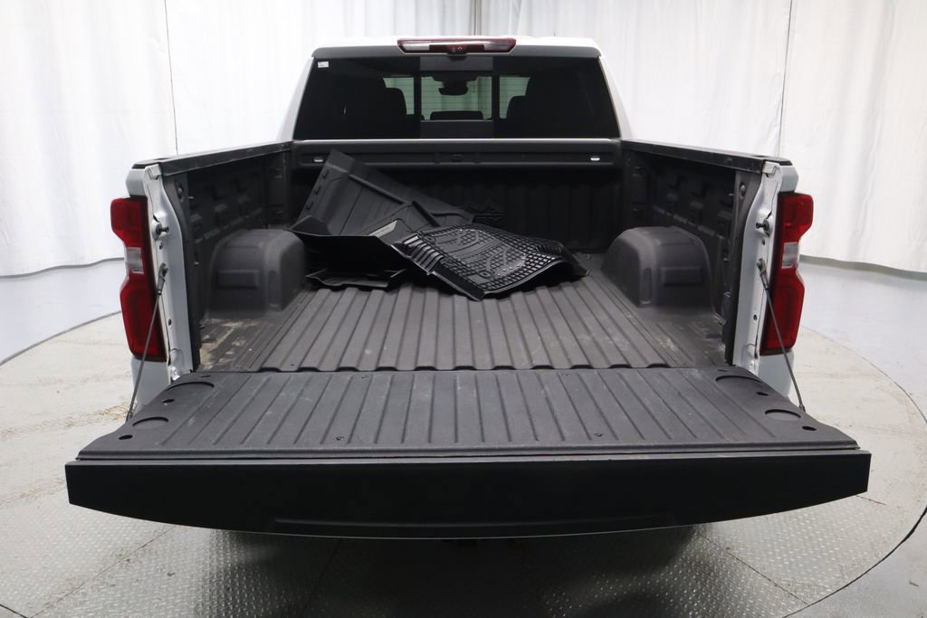 Used 2022 Chevrolet Silverado 1500 High Country w/ High Country Premium Package AWD/4WD image 18