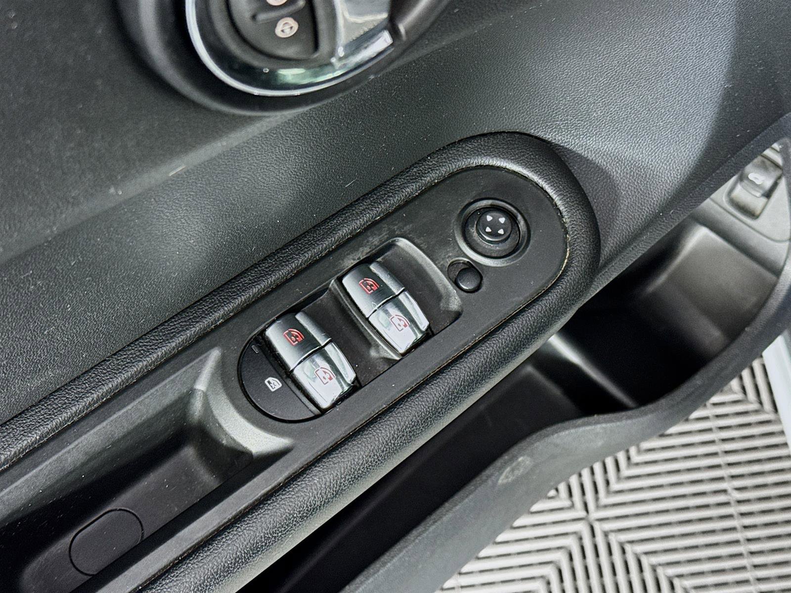 Used 2018 MINI Cooper Countryman image 20