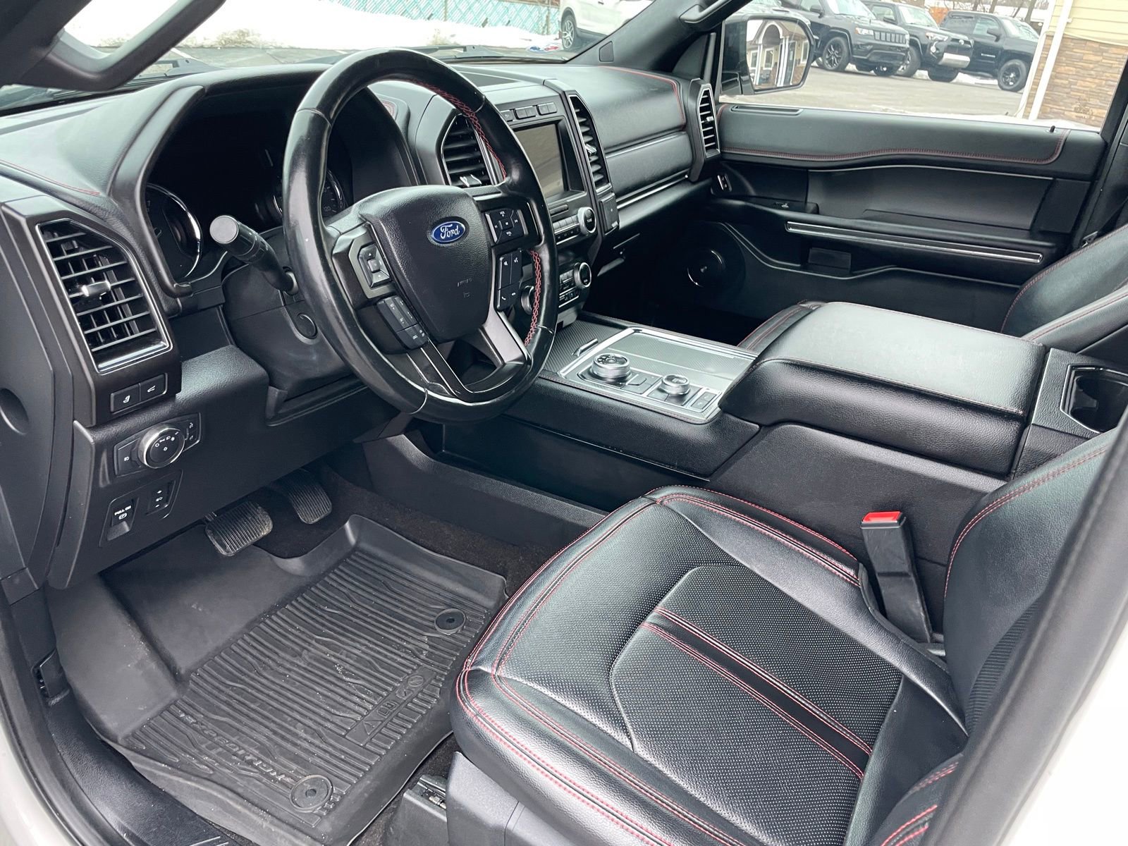 Used 2020 Ford Expedition Limited w/ Equipment Group 303A image 25