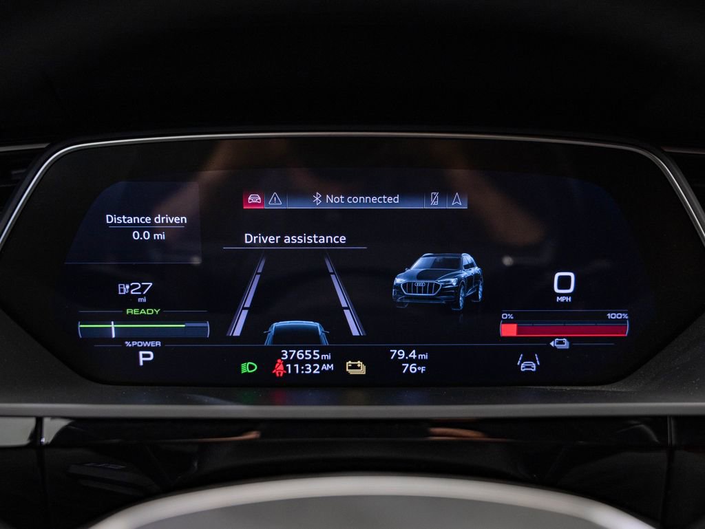 Used 2021 Audi e-tron Premium w/ Convenience Plus Package AWD/4WD image 31
