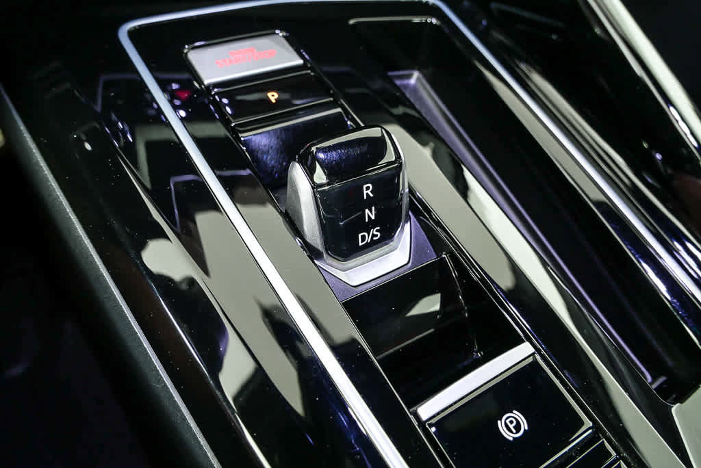 Certified 2025 Volkswagen GTI S FWD image 20