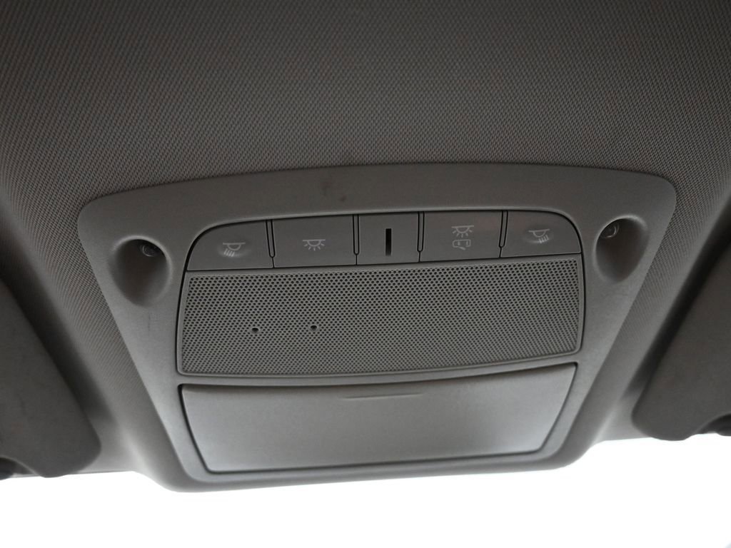 Used 2019 Nissan Rogue Sport S w/ Appearance Package FWD image 17