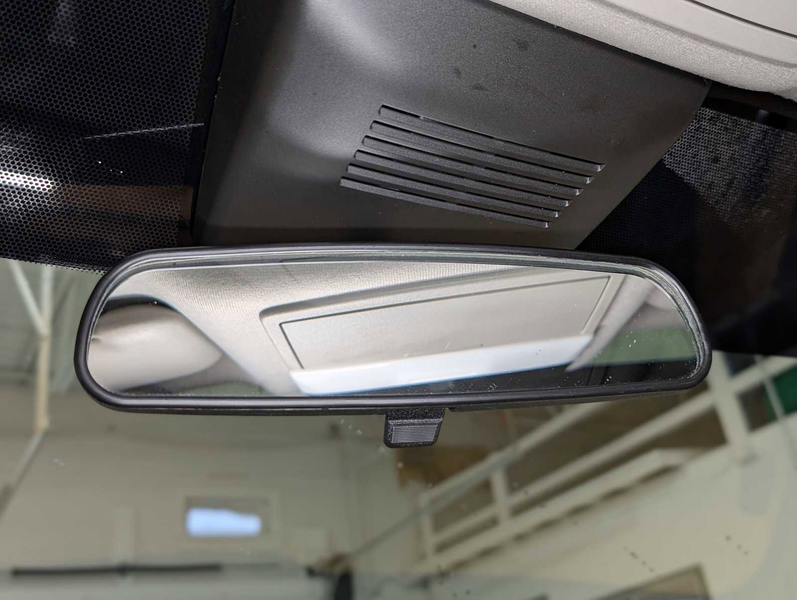 Used 2022 Nissan Sentra SV w/ SV Premium Package image 31