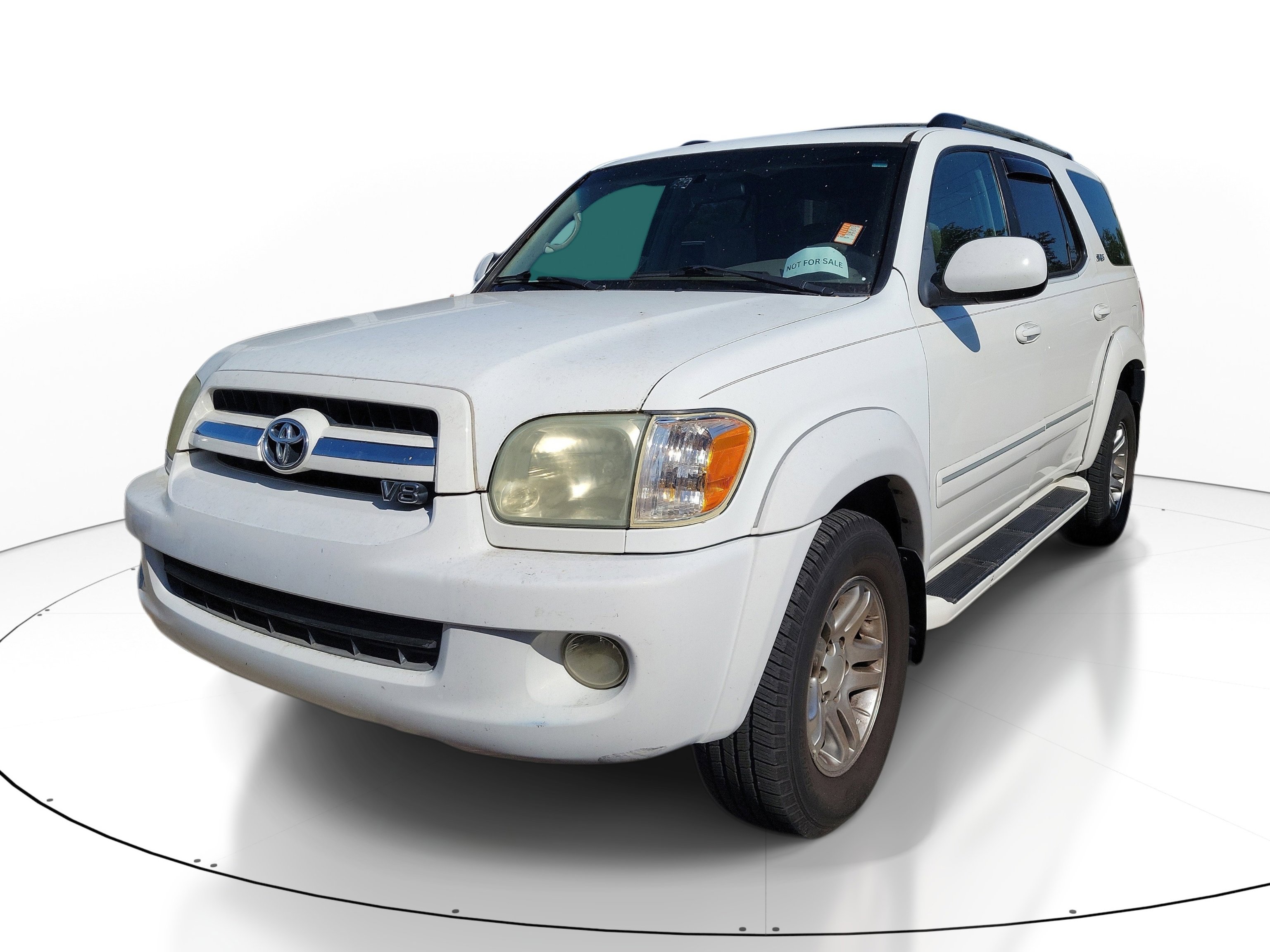 Used 2005 Toyota Sequoia SR5 image 2