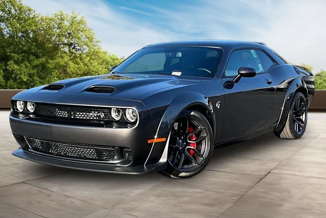 Used 2023 Dodge Challenger SRT Hellcat RWD image 3