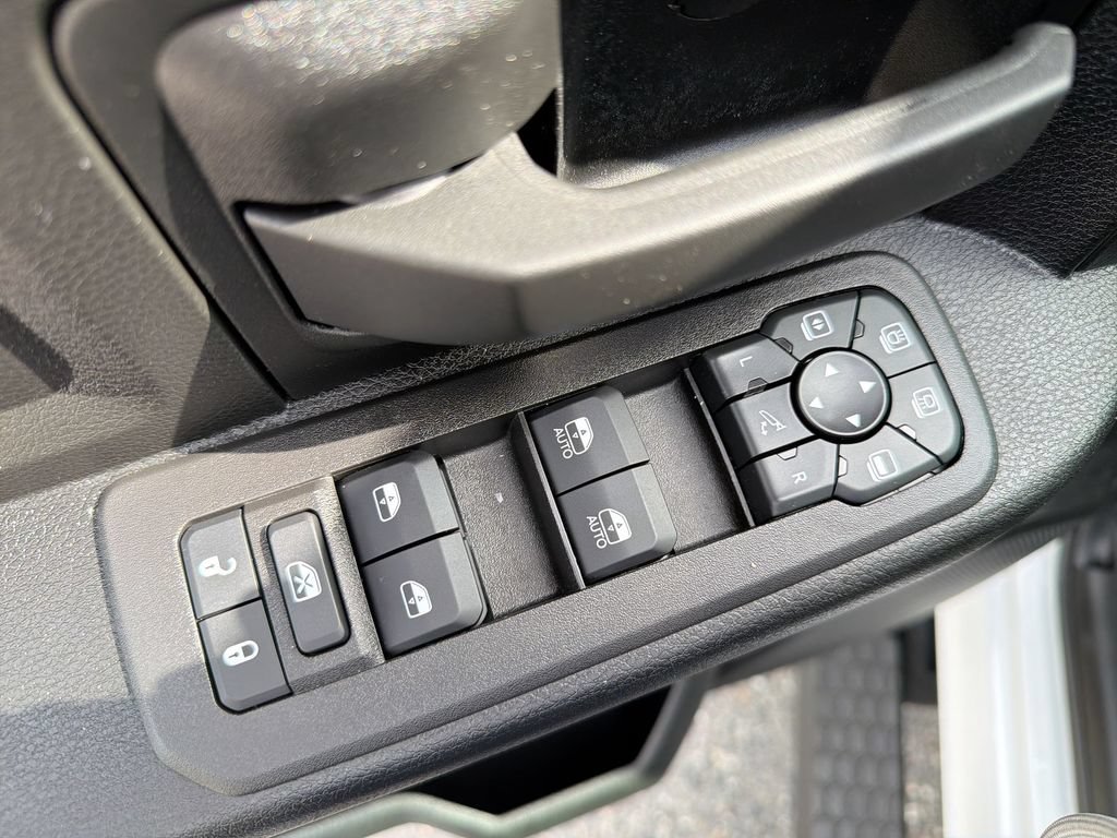 Used 2026 RAM 2500 Warlock AWD/4WD image 15