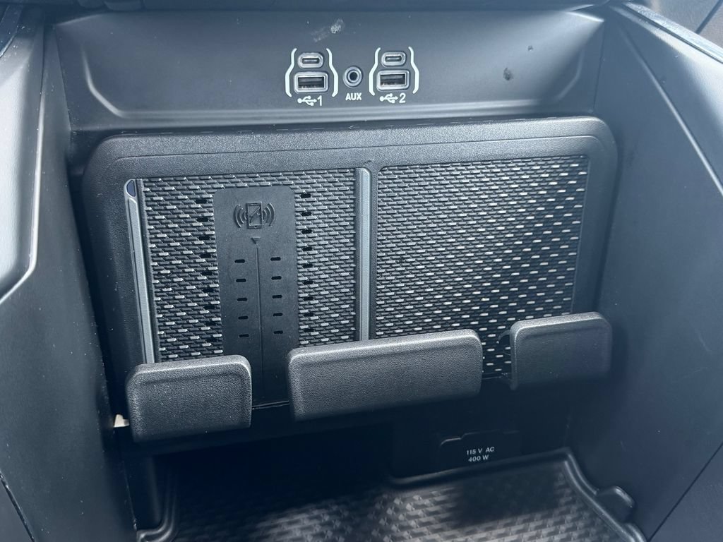 New 2026 RAM 1500 Laramie w/ Night Edition AWD/4WD image 21