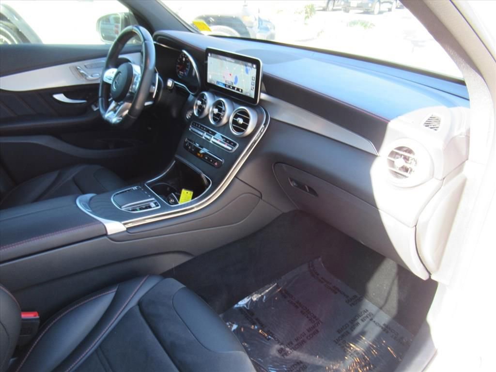 Used 2022 Mercedes-Benz GLC 43 AMG 4MATIC image 10