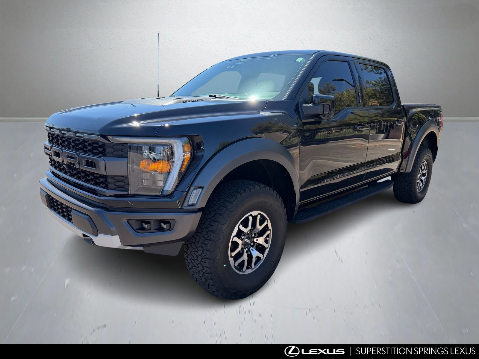 Used 2022 Ford F150 Raptor w/ Convenience Package image 5