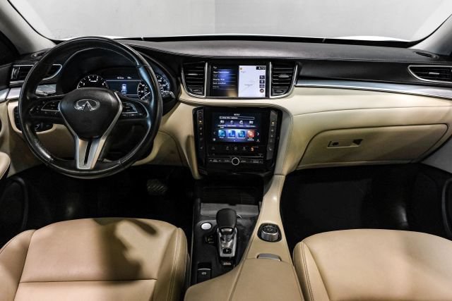 Used 2020 INFINITI QX50 Luxe w/ Navigation Package FWD image 19