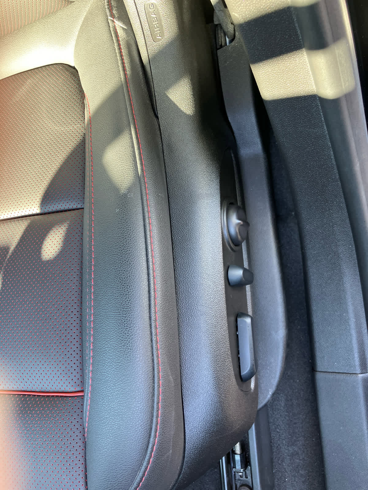 Used 2022 Chevrolet Blazer RS AWD/4WD image 11