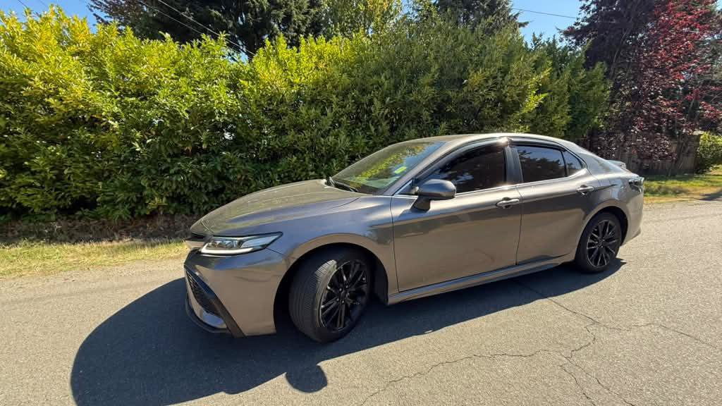 Used 2021 Toyota Camry SE FWD image 13