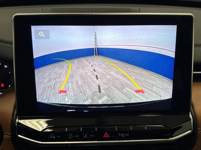 Used 2024 Jeep Compass Limited w/ Sun and Sound Group image 10