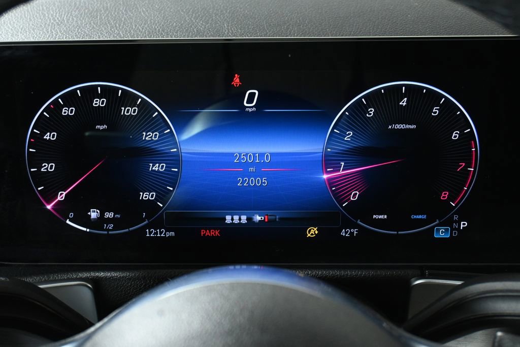 Certified 2024 Mercedes-Benz GLB 250 image 20