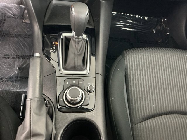 Used 2016 MAZDA MAZDA3 i Sport w/ Preferred Equipment Package FWD image 19
