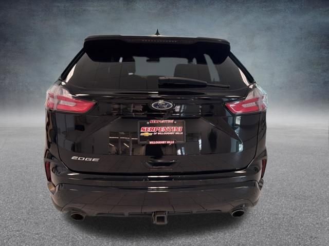 Used 2020 Ford Edge ST-Line w/ Cold Weather Package image 9